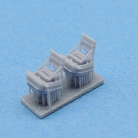 Mark 33 Gun director open roof version, with Mark 4 antenna on top (x2)