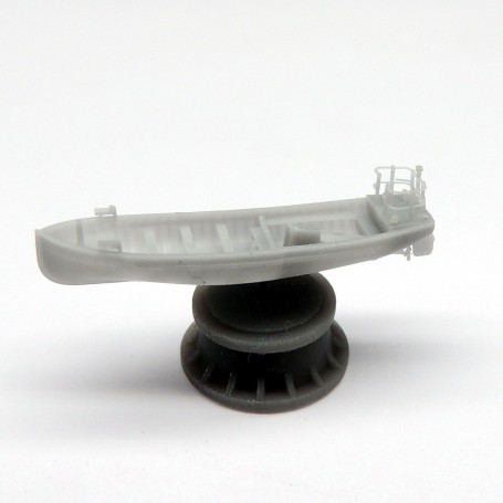 US Navy 30ft motor launch (x1)